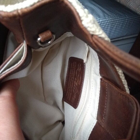 Relic Leather Woven Small Purse Tan and Brown - Picture 4 of 10